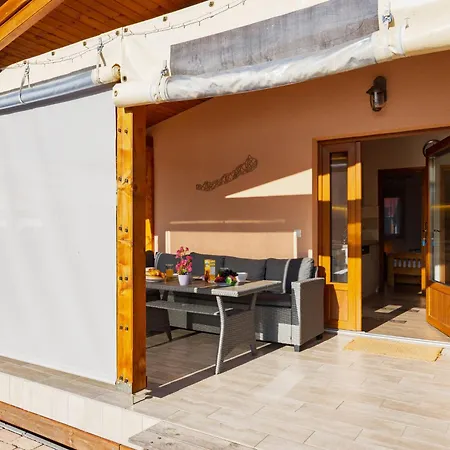 Дом отдыха Hullam By Interhome Балатонмариафюрдё