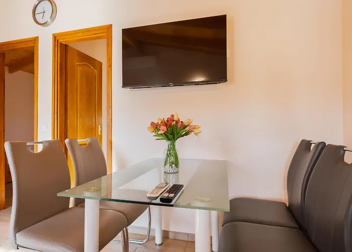 Hullam By Interhome *