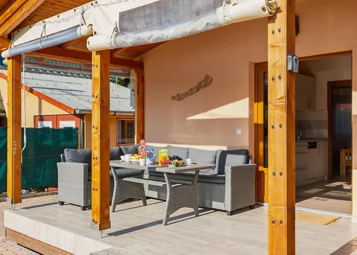 Hullam By Interhome Balatonmáriafürdő