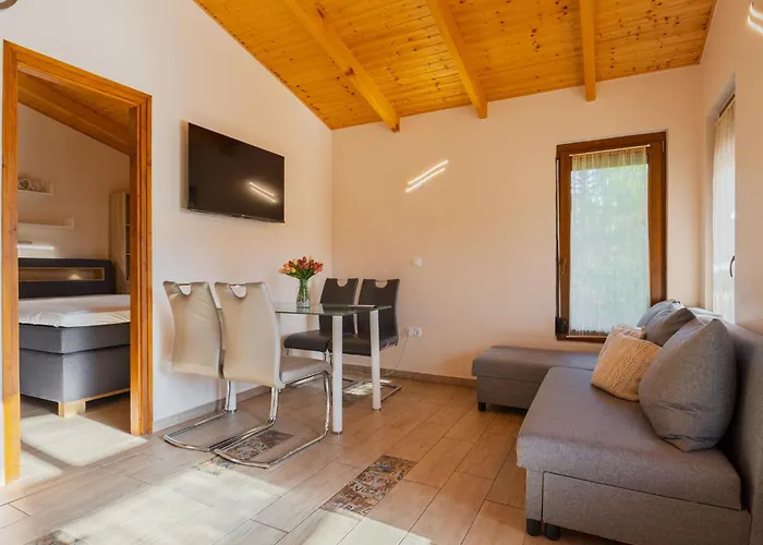 Hullam By Interhome * Balatonmáriafürdő